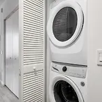Downtown Studio W Gym Pool Nr Restaurants Mia-78